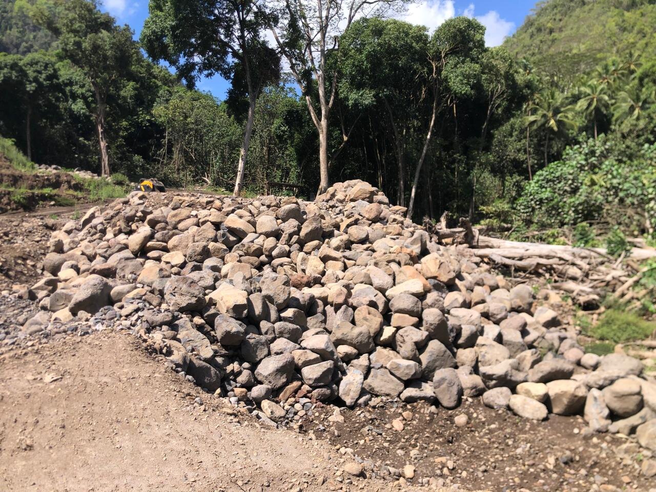 Stock de blocs de roche